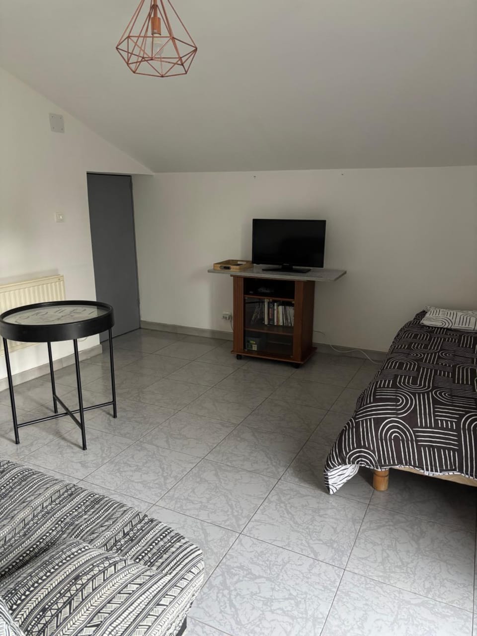 TV and multimedia, Living room, Bedroom