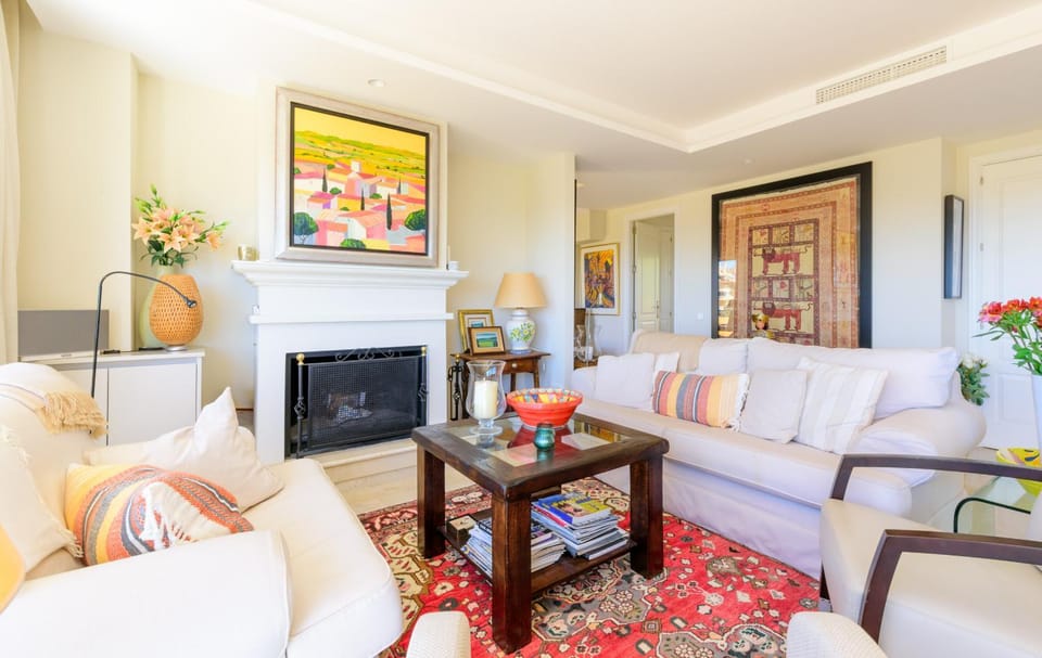 Communal lounge/ TV room, Living room
