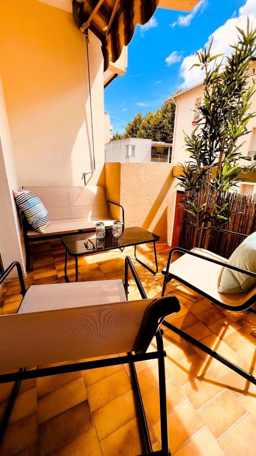 Balcony/Terrace, Balcony/Terrace