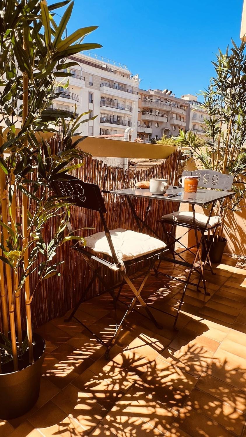 Balcony/Terrace, Balcony/Terrace