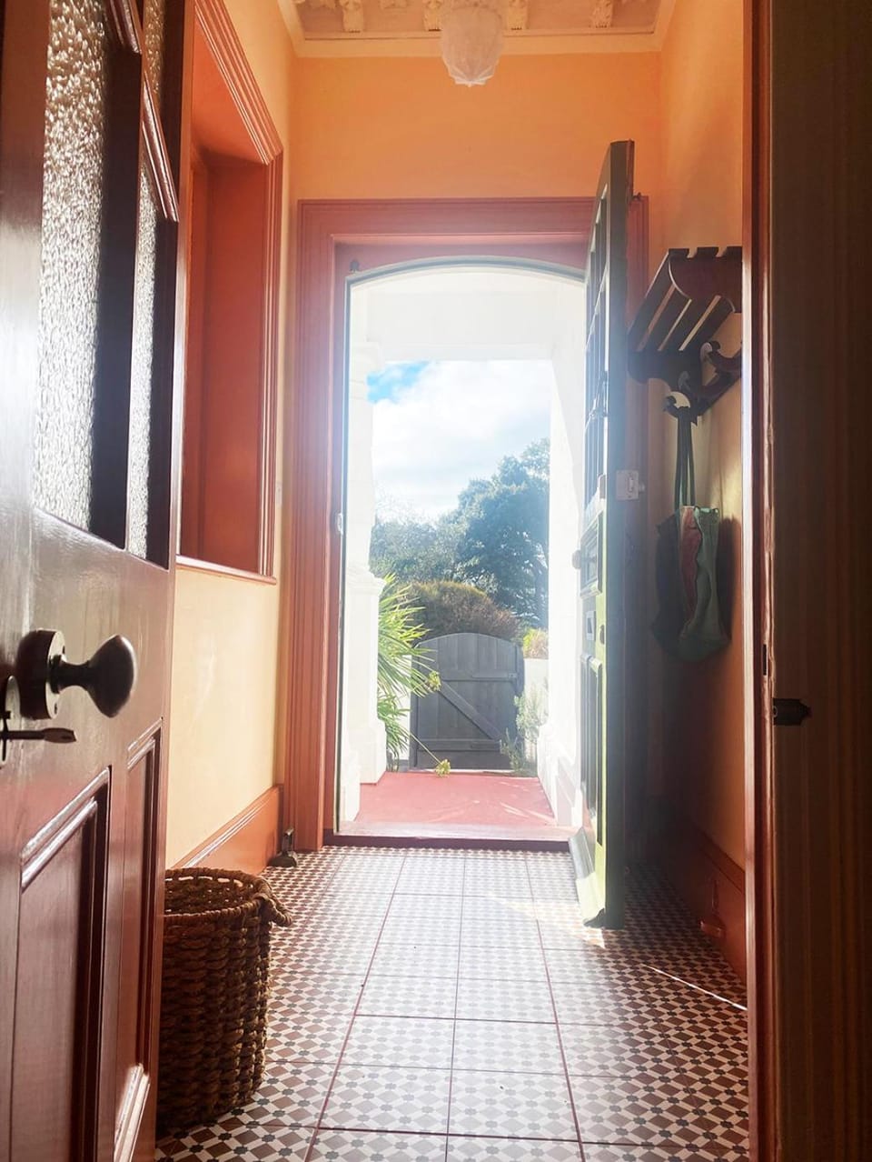 Artists Seaside Sanctuary Apartment in Hastings