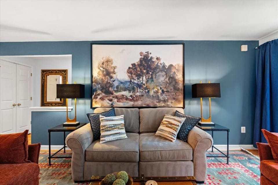 TV and multimedia, Living room, Seating area