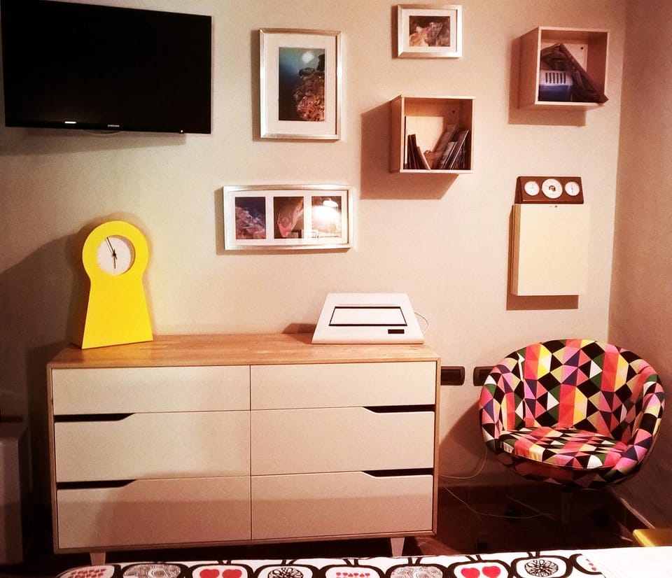Photo of the whole room