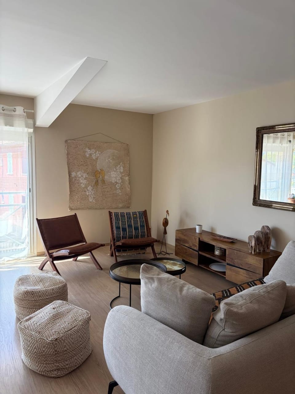 Stylish Apartment - 5 Min Walk to Center Apartment in L'Isle-sur-la-Sorgue