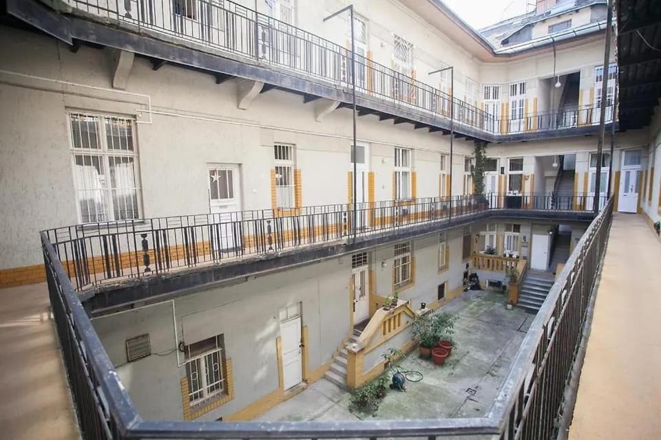 Stradivari Apartment in Budapest