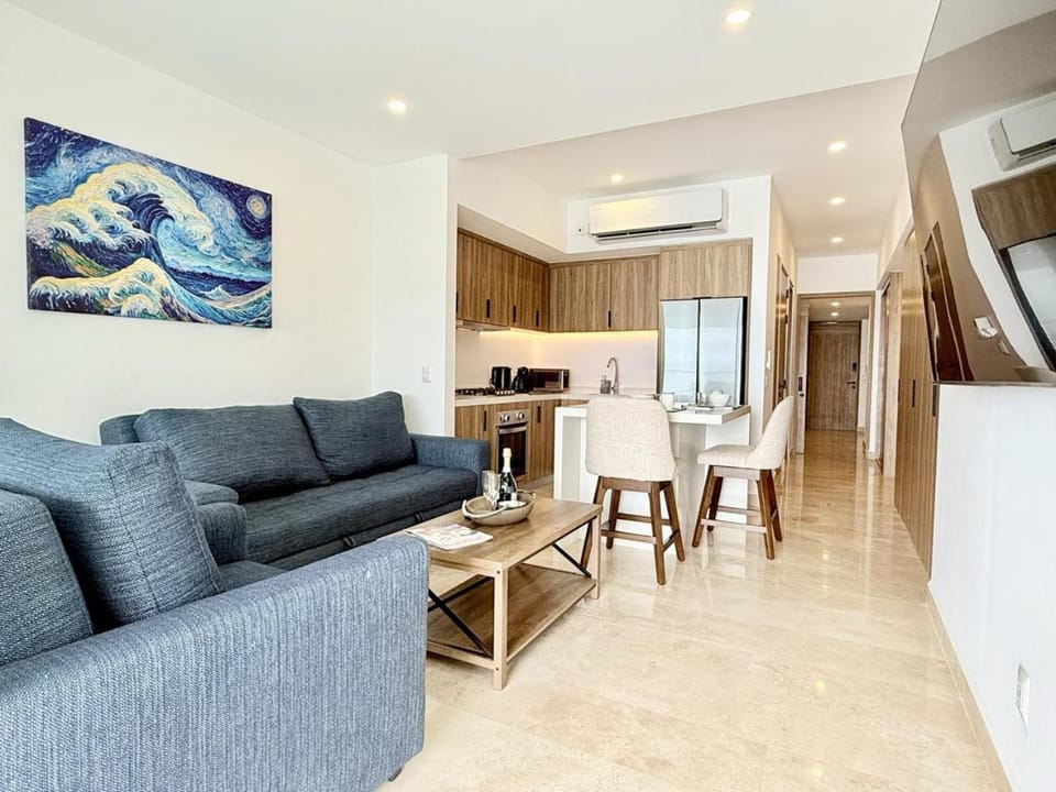 Beachfront family friendly 1 bdr NT505 Apartment in Puerto Vallarta