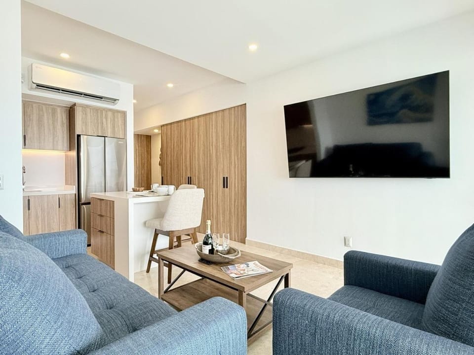 Beachfront family friendly 1 bdr NT505 Apartment in Puerto Vallarta