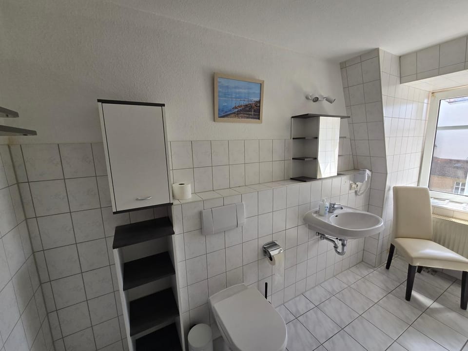 Toilet, Bathroom