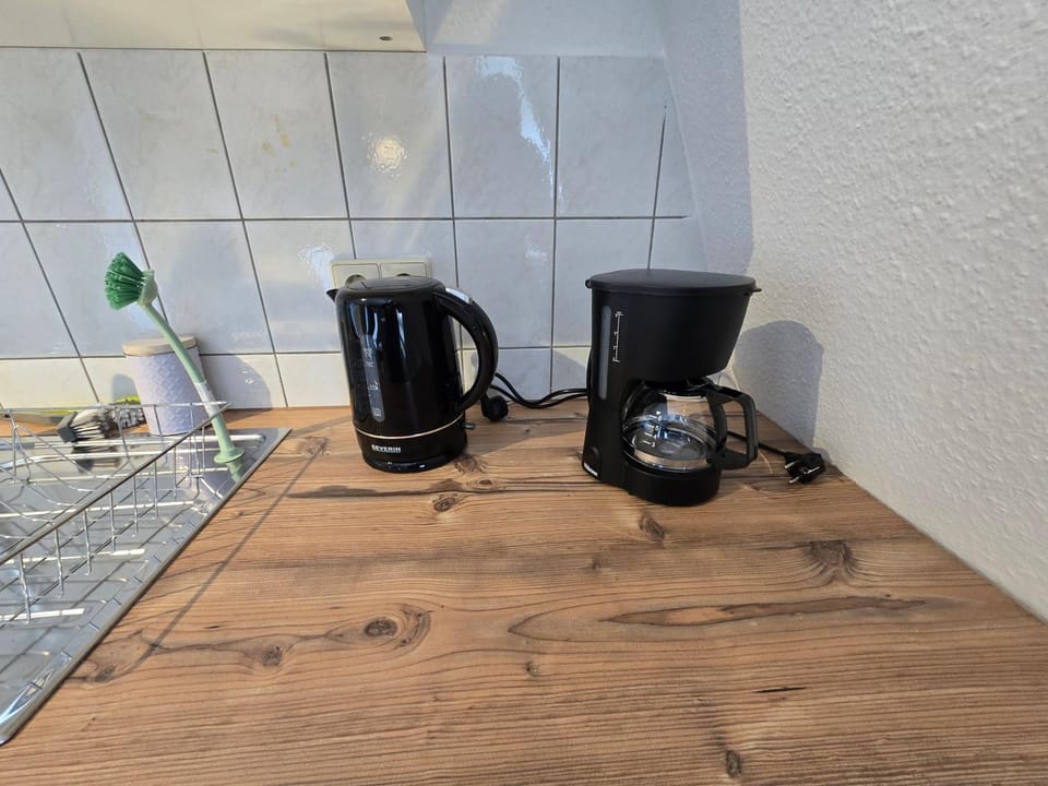Coffee/tea facilities, Kitchen or kitchenette