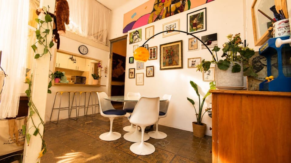 Authentic Neve Tzedek Apartment Apartment in Tel Aviv-Yafo