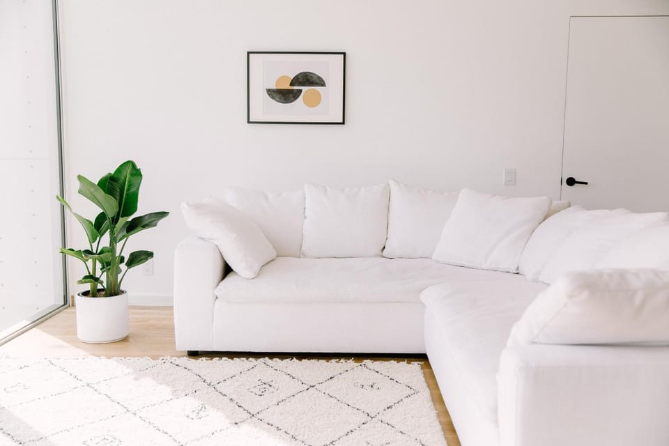 Glass Home with Views, Hot Tub, FREE EV Charging! House in Bonita