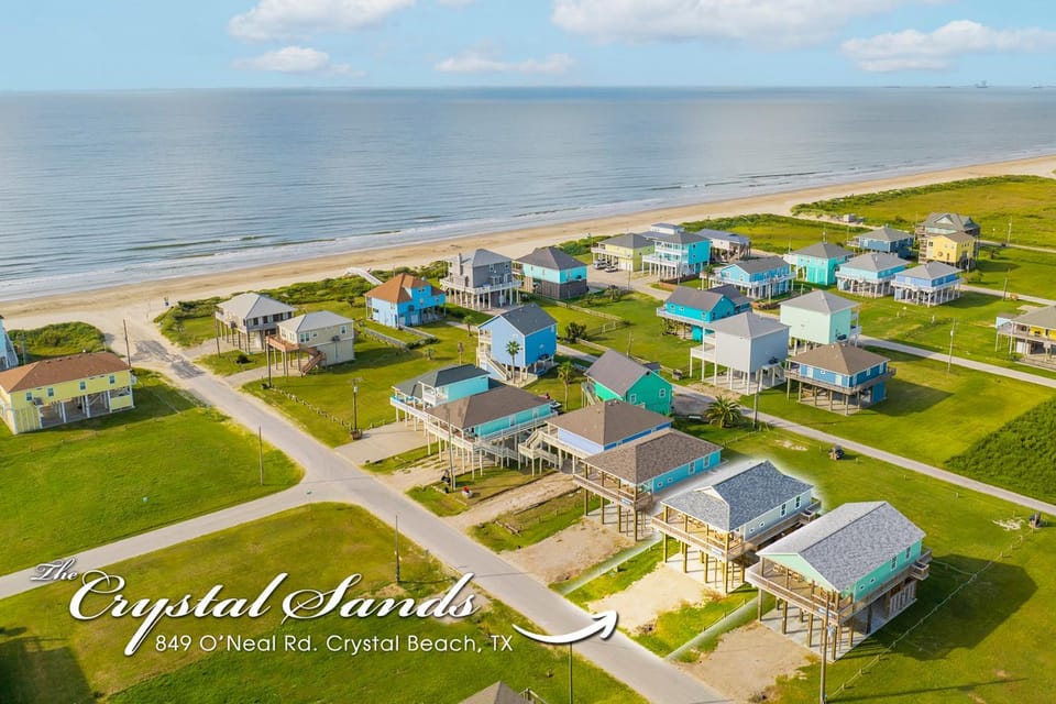 Property building, Day, Bird's eye view, Beach, Text overlay, Location