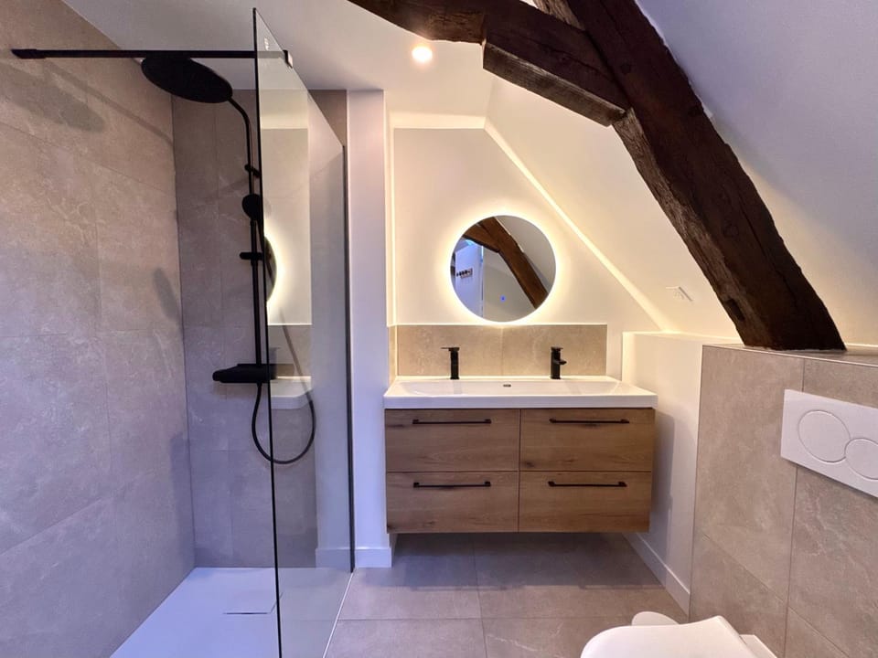 Shower, Bathroom