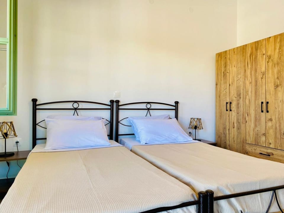 Sophia's Apartment- Lipsi Mint House in Decentralized Administration of the Aegean