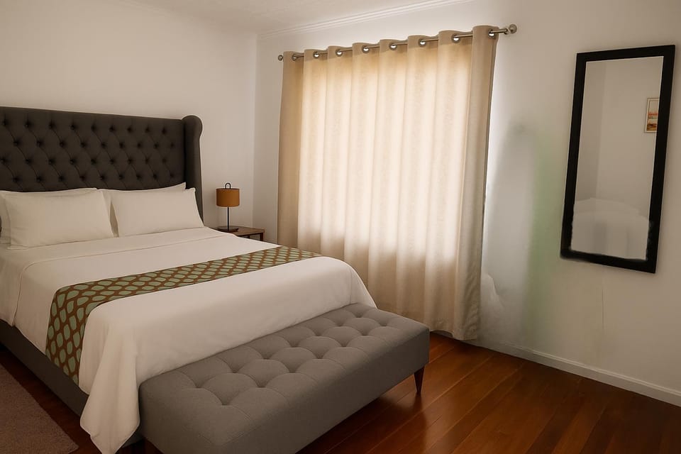 Bed, Photo of the whole room