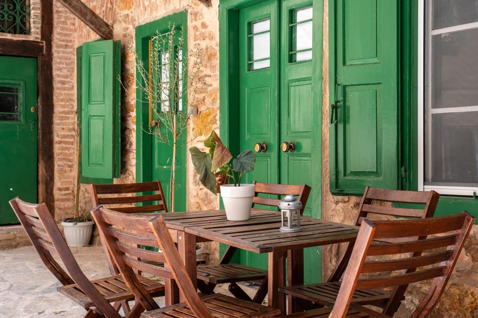 Patio, Seating area, Inner courtyard view