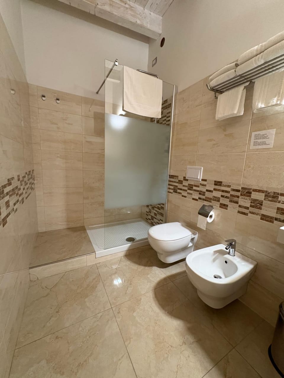 House Sun Garden Bed and Breakfast in Civitavecchia