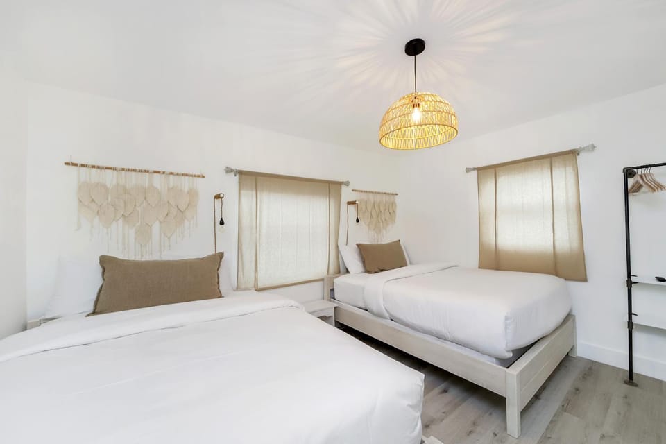 Bed, Bedroom, wardrobe