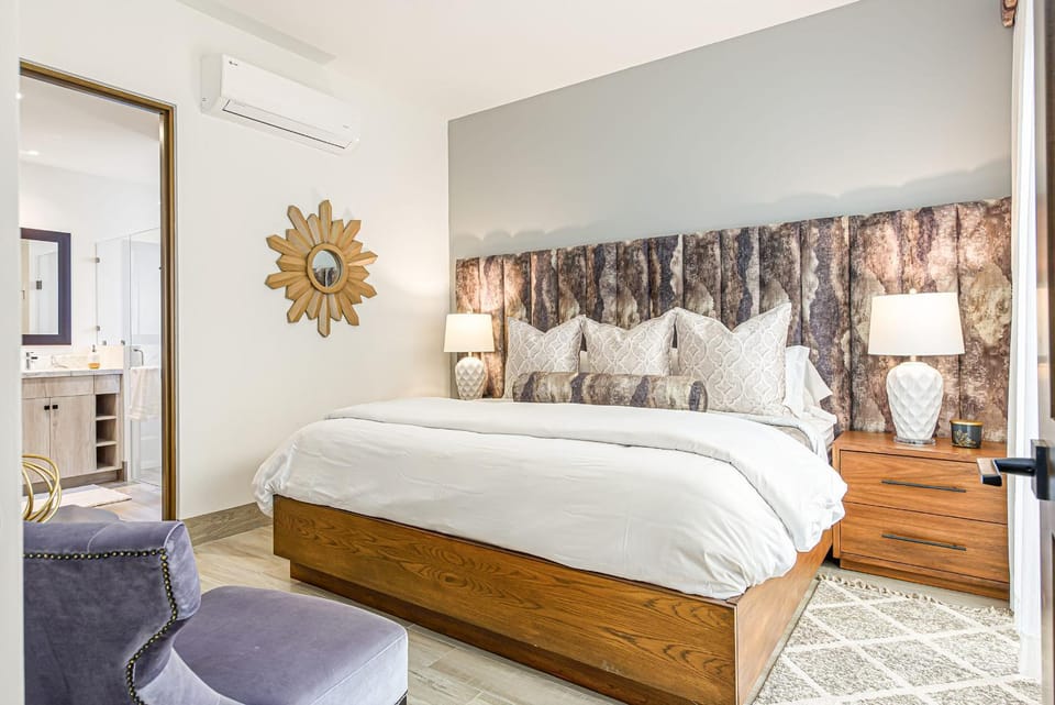 Luxurious Secluded 3 BR Mavila Condo Retreat House in Cabo San Lucas