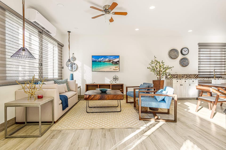 Luxurious Secluded 3 BR Mavila Condo Retreat House in Cabo San Lucas