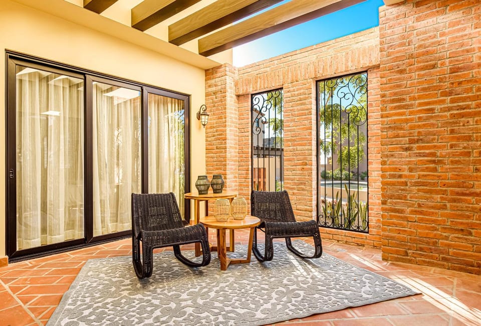 Luxurious Secluded 3 BR Mavila Condo Retreat House in Cabo San Lucas