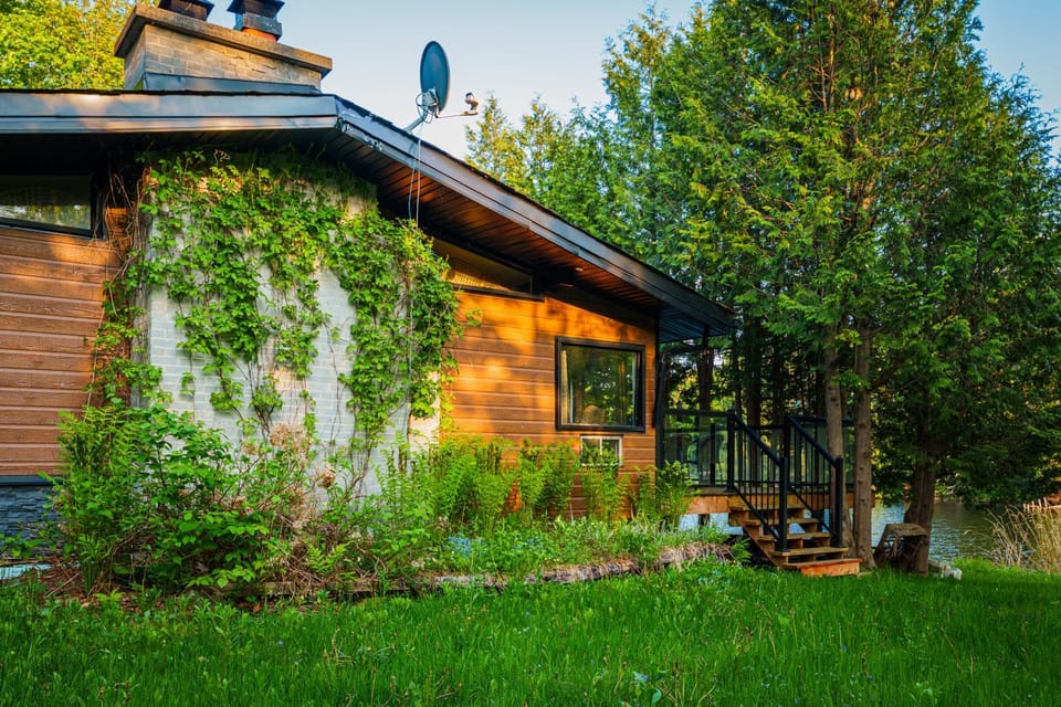 Property building, Garden