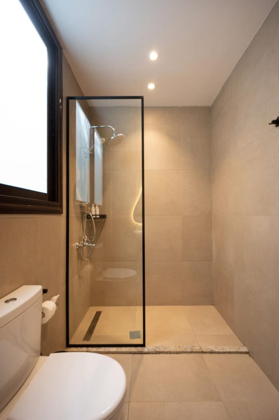 Shower, Toilet, Bathroom