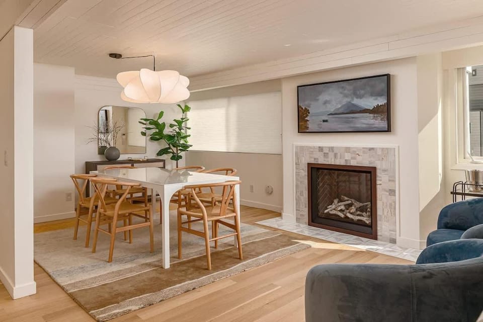 Crows Nest Condo 3BR Downtown Apartment in Anchorage