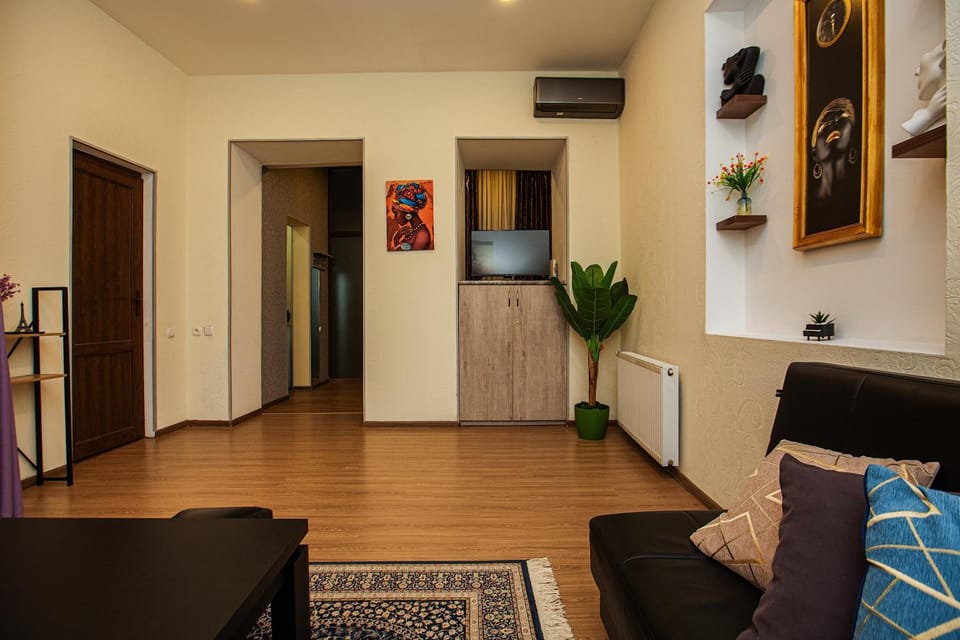 Old Tiflis Vibe-Cozy Home Apartment in Tbilisi, Georgia