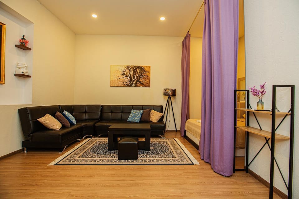 Old Tiflis Vibe-Cozy Home Apartment in Tbilisi, Georgia