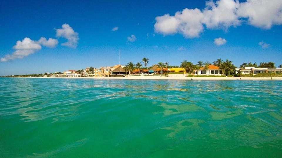 Magnificent Villa one block from Playacar beach Apartment in Playa del Carmen