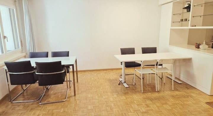 2 Room Beautiful Zurich City Center Downtown Flat with Balcony BIR - Self Checkin Apartment in Zurich City