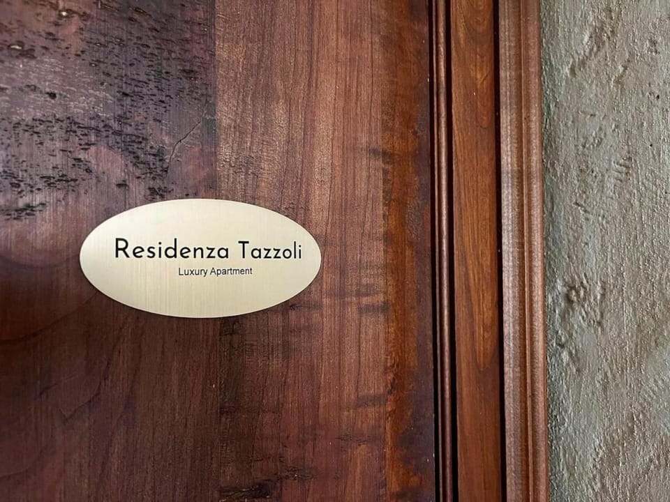 Residenza Tazzoli - BIG HOUSE 120 m2, with 2 bedrooms and 2 bathrooms Apartment in Verona