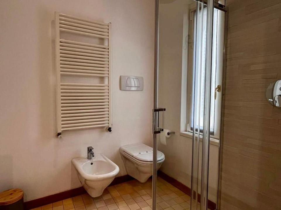 Residenza Tazzoli - BIG HOUSE 120 m2, with 2 bedrooms and 2 bathrooms Apartment in Verona