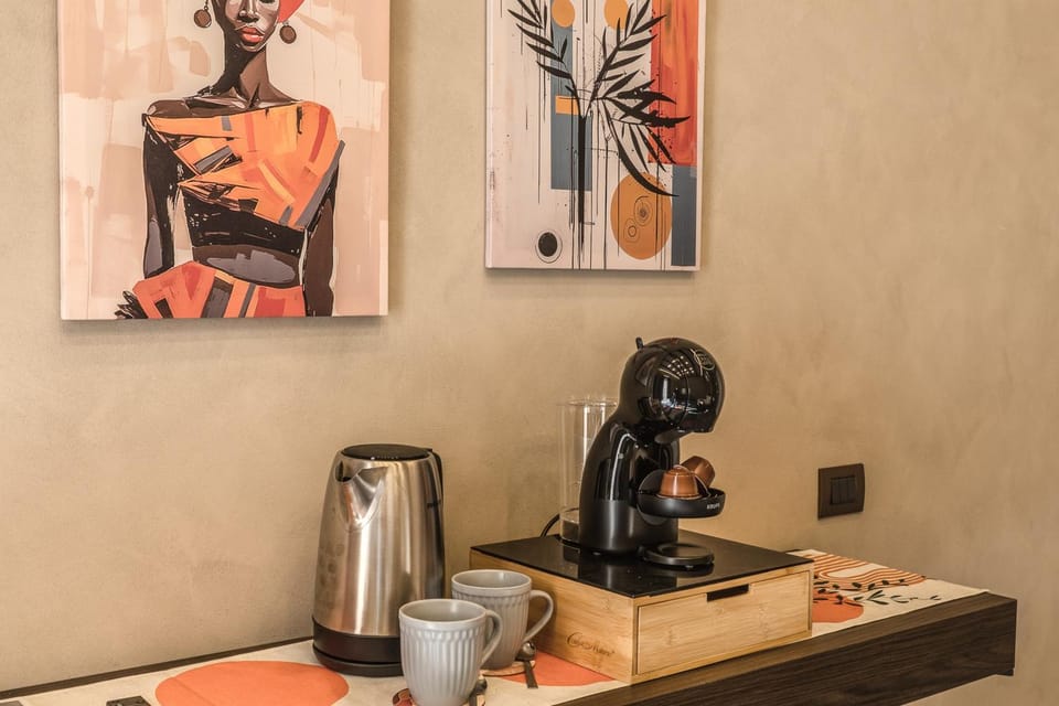 Coffee/tea facilities