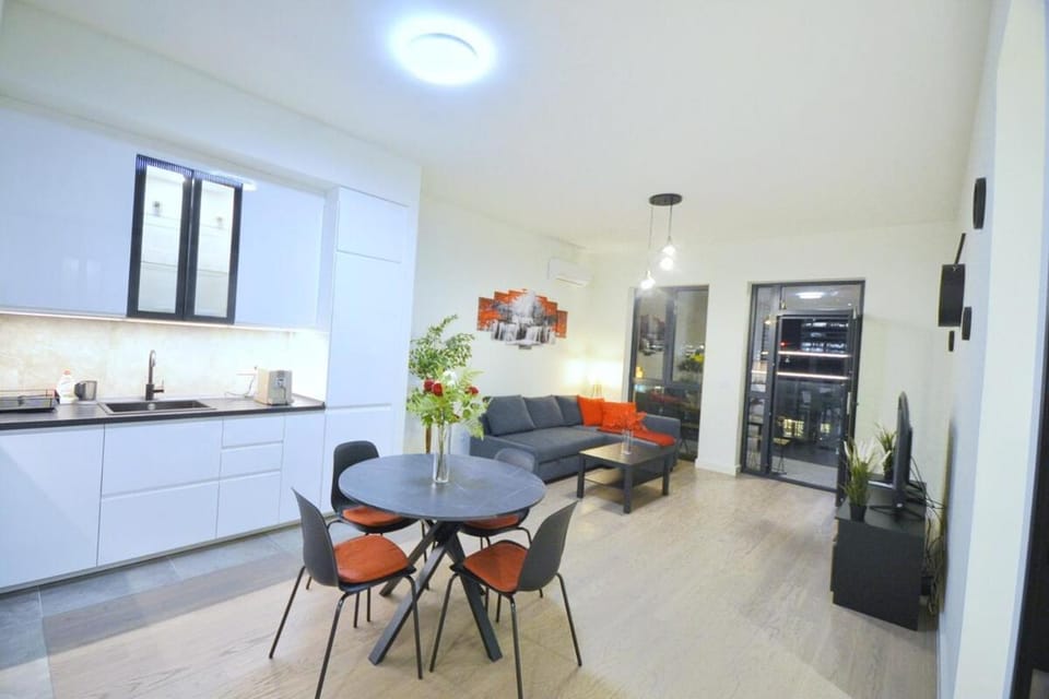 Belgrade Waterfront - Steps to Galerija Shopping Mall Apartment in Belgrade