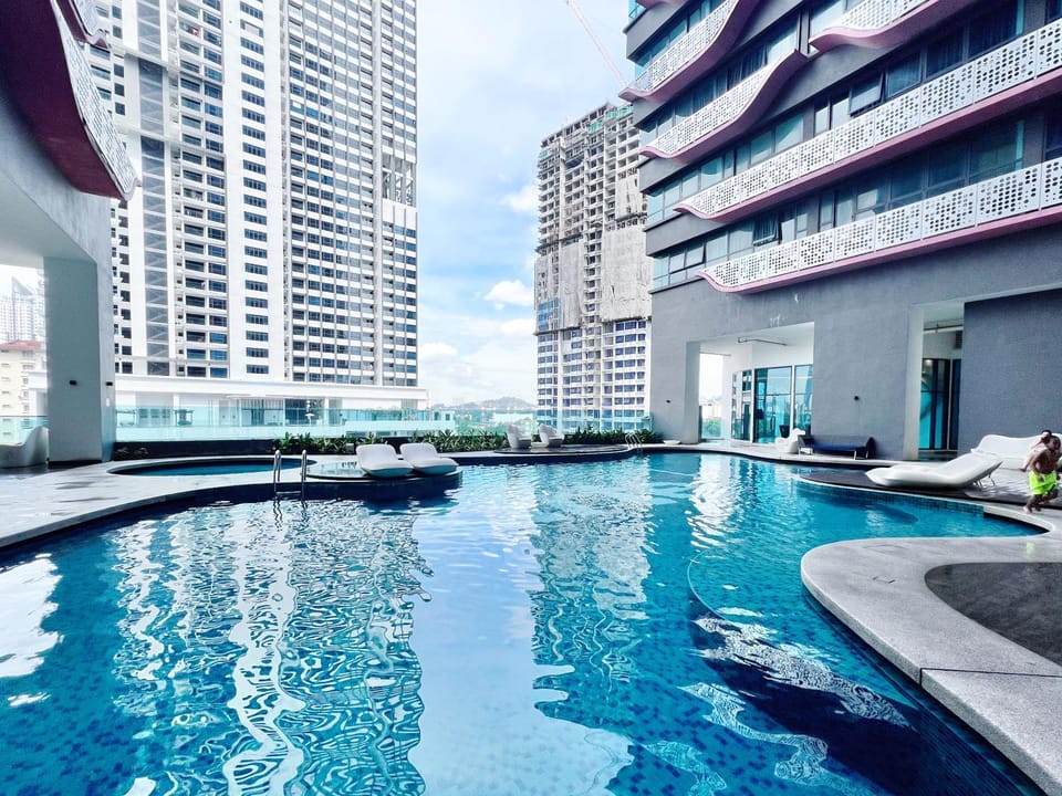 Pool view, Swimming pool