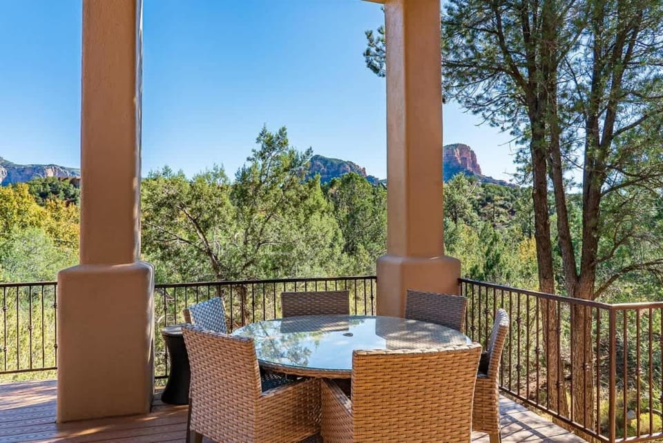 Luxe Design with Amazing Views - Creek Access House in Sedona