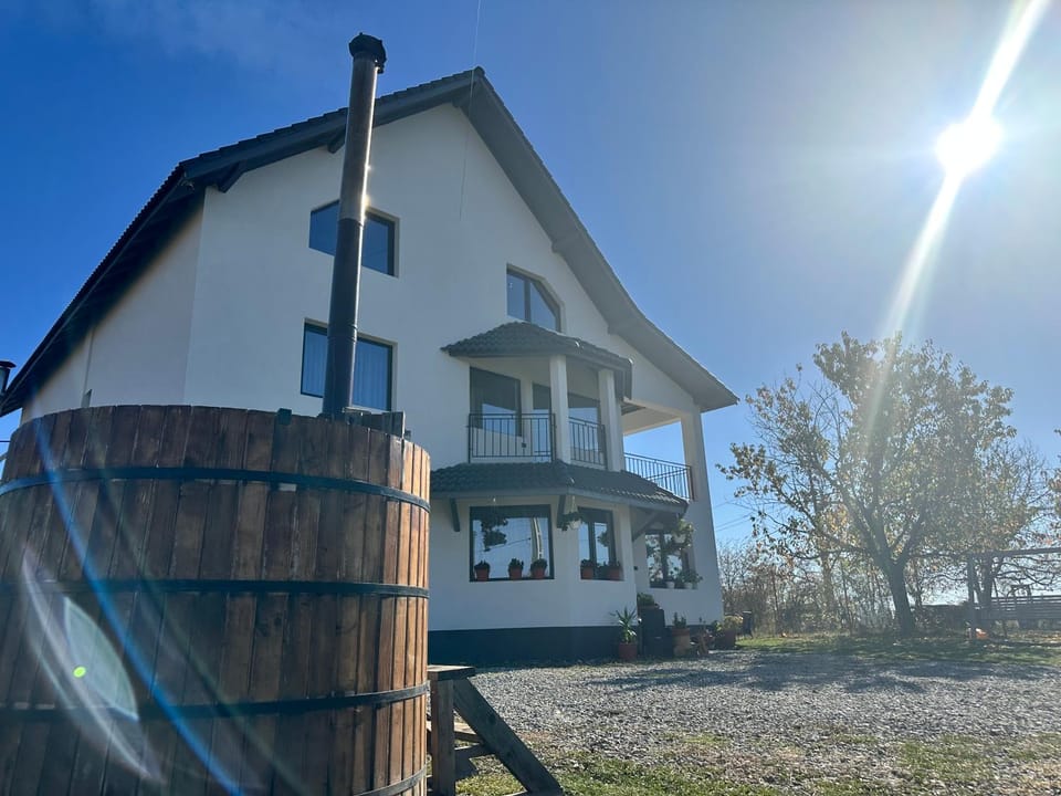 Property building, Day