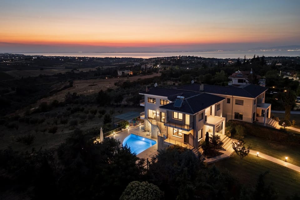 Property building, Bird's eye view, Sunset