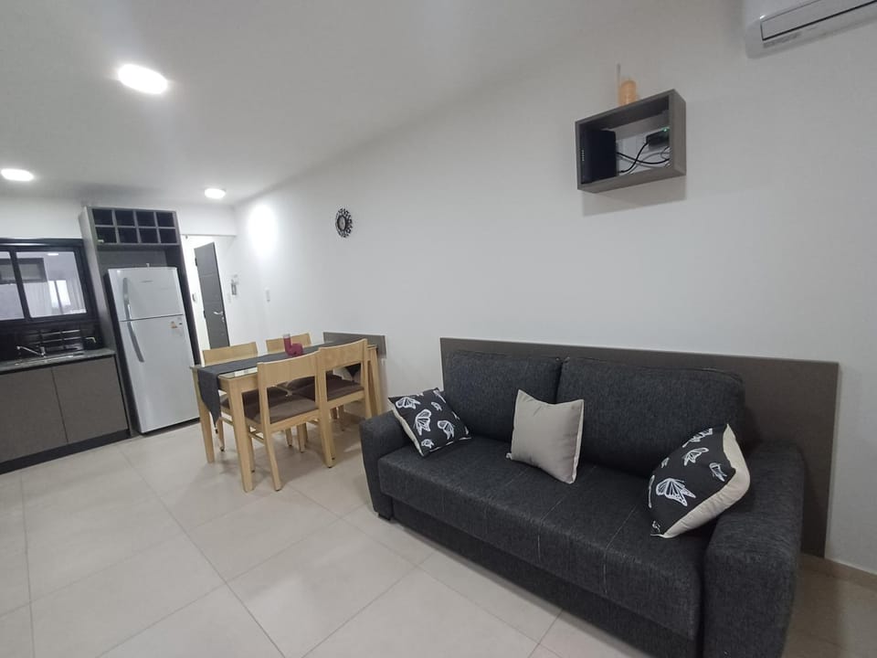TV and multimedia, Kitchen or kitchenette, Dining area