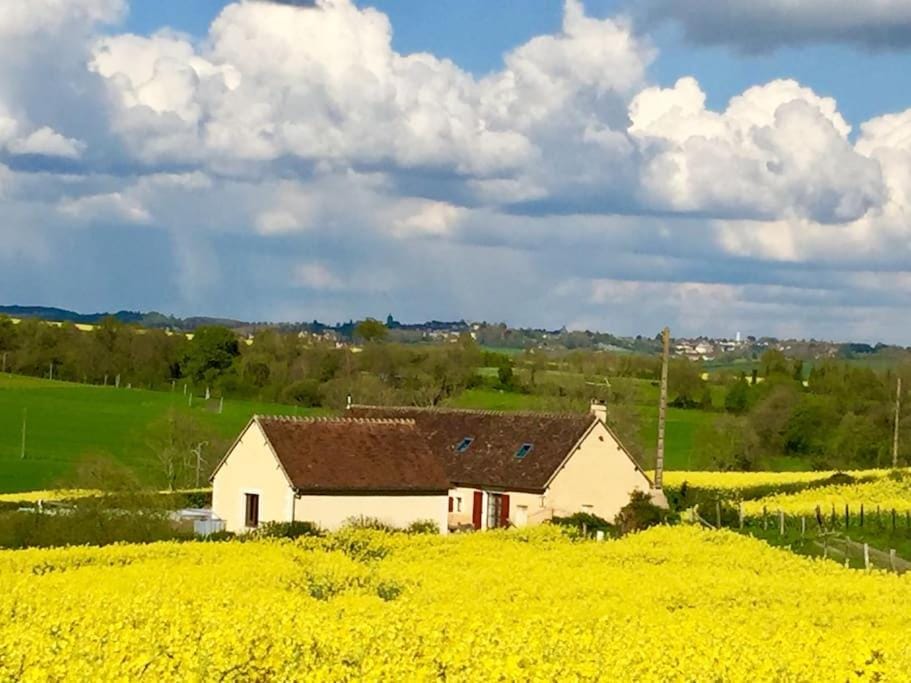 Magnifique longère du Perche avec vue panoramique et piscine pour 9 personnes Villa in Normandy