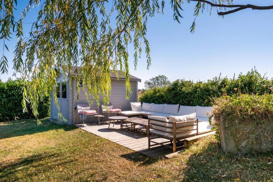 Magnifique longère du Perche avec vue panoramique et piscine pour 9 personnes Villa in Normandy