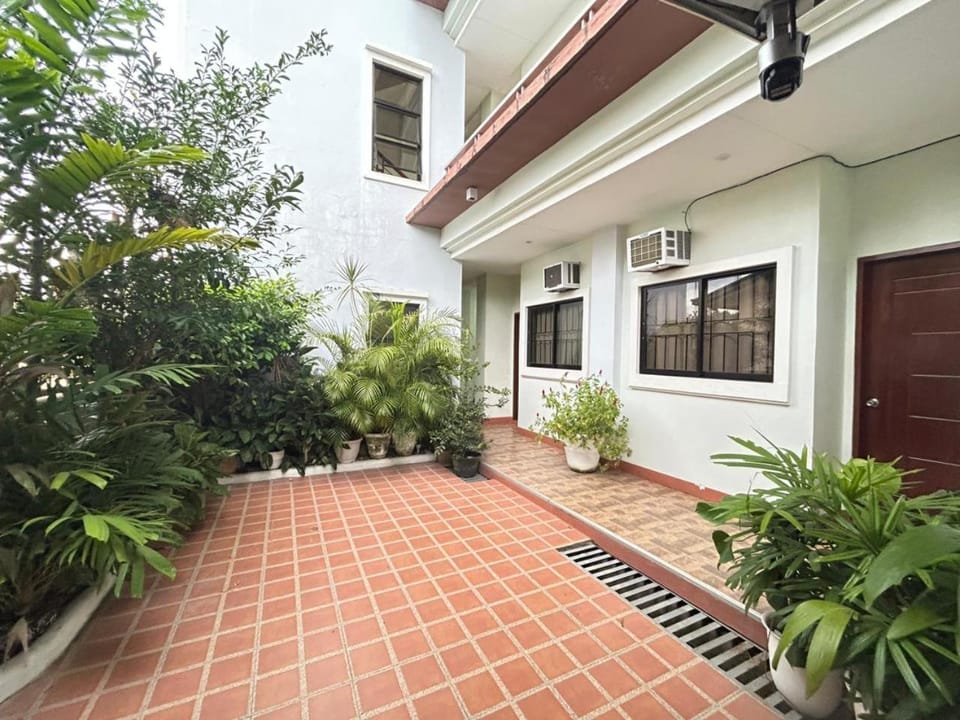 Property building, Garden view