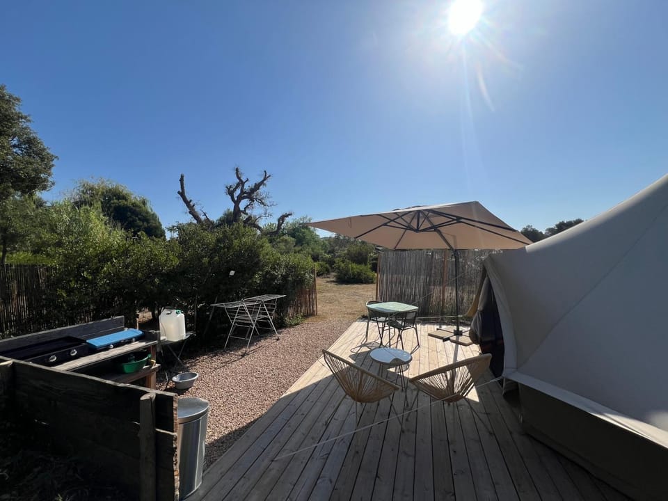 Le Tipi Luxury tent in Zonza