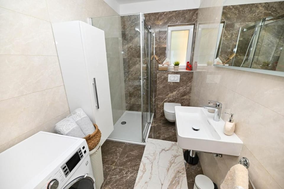 Apartments vila Celice - Levanat Okrug Donji Apartment in Šibenik-Knin County, Croatia