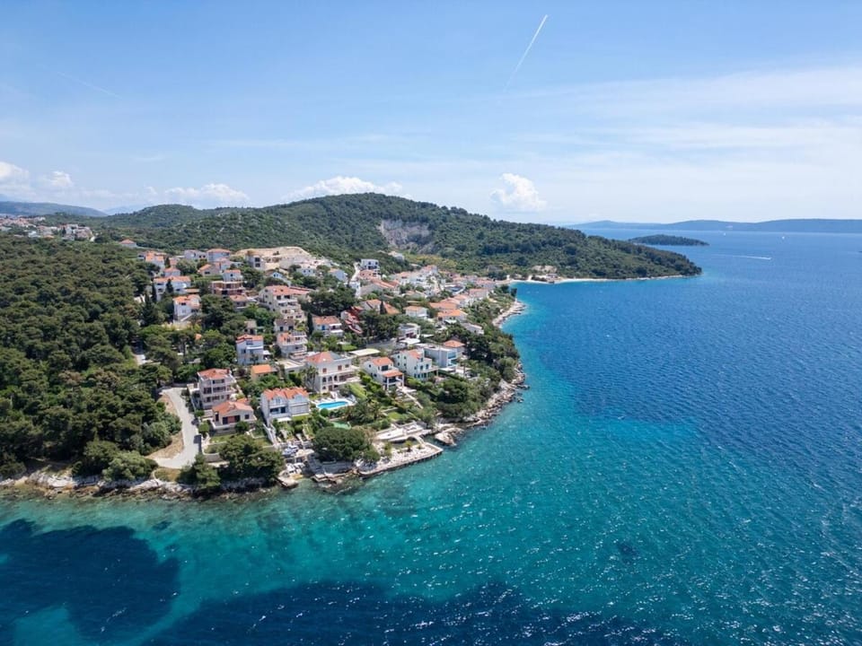 Apartments vila Celice - Levanat Okrug Donji Apartment in Šibenik-Knin County, Croatia