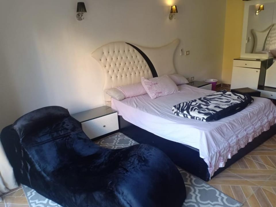 كومباوند ستيلا بجوار مدينتي Villa in Cairo Governorate