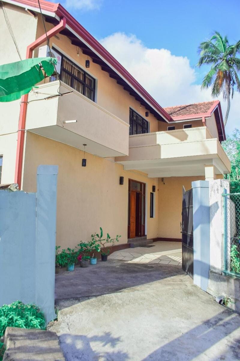 Sundance Residence House in Negombo