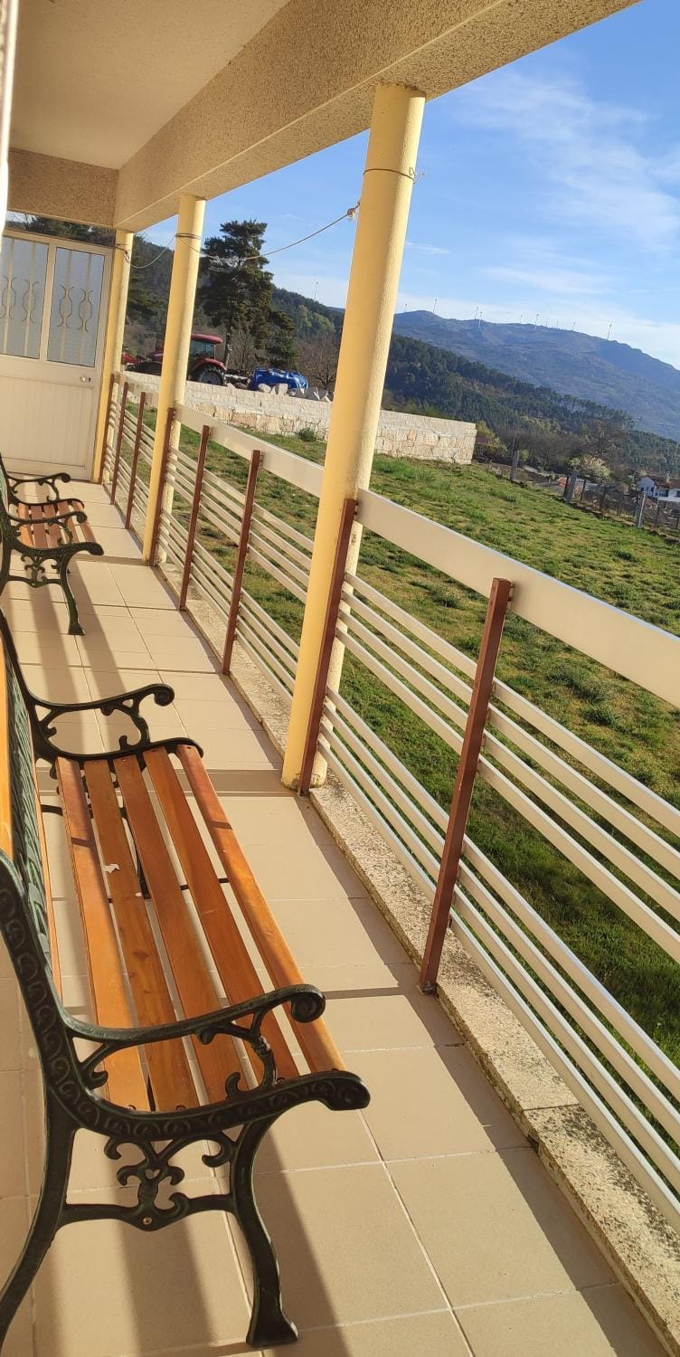 Balcony/Terrace, Mountain view